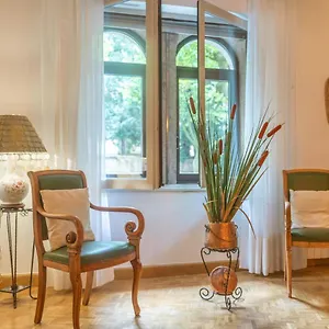 https://le-meridien-t3-hyper-centre-rodez-parking-prive.midi-pyreneeshotels.com